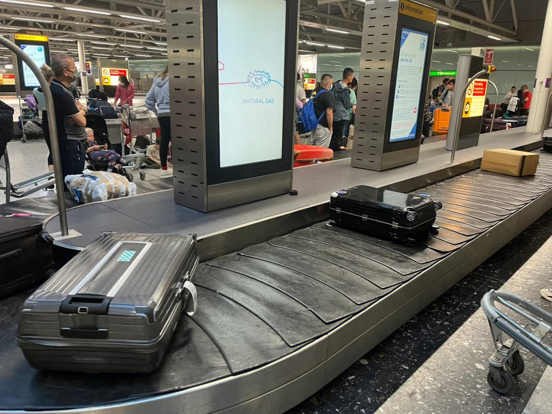 伦敦希思罗机场转机攻略 行李重新托运全指南